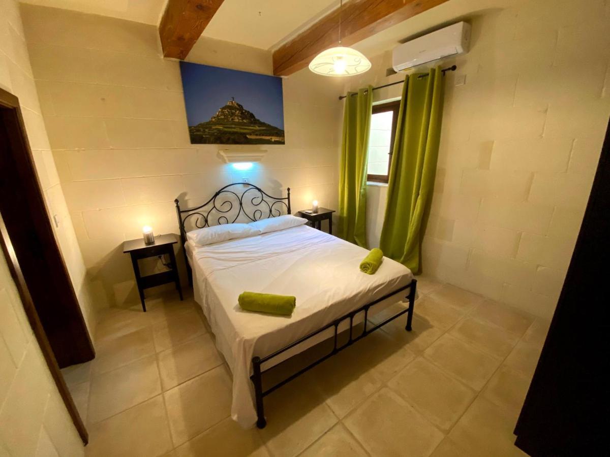 Sunset Villa Gharb (Gozo)