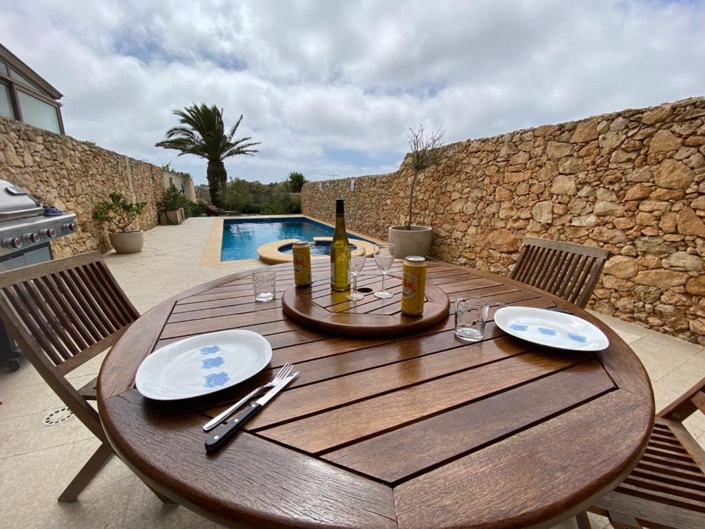 Sunset Villa Gharb (Gozo)